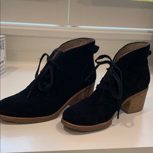 Caslon lace up bootie